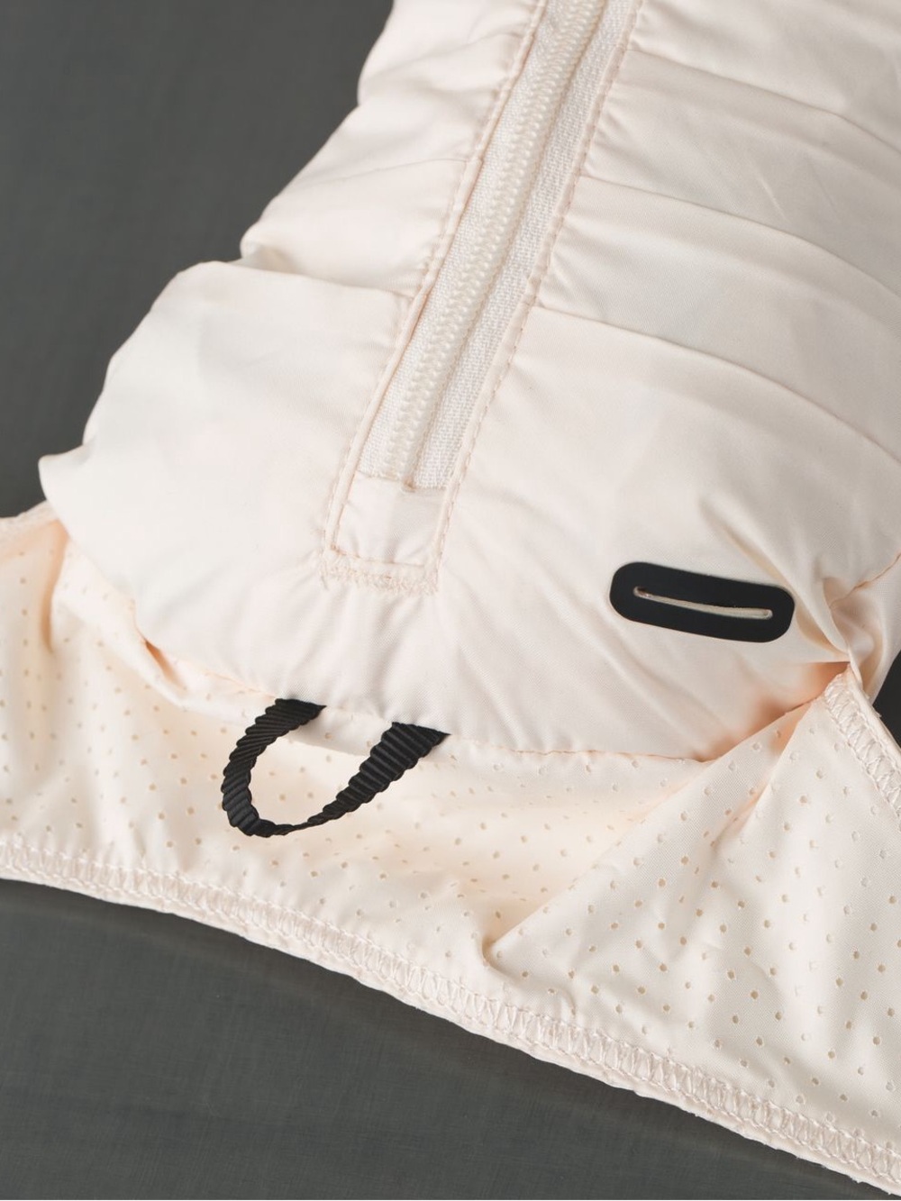 Lululemon Back Pack It Jacket Size 6 White Packable Running Windbreaker - Picture 6 of 8